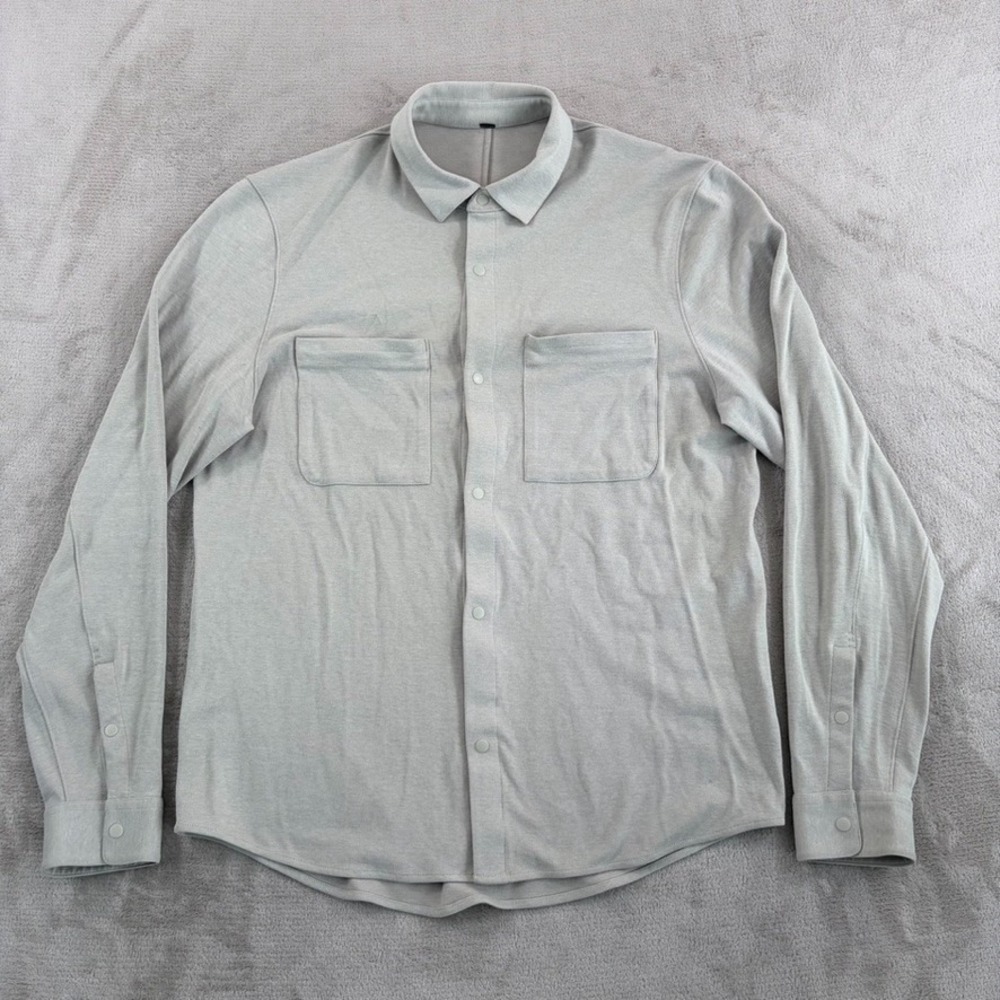 Lululemon Soft Knit Snap Up Overshirt in Beige Men‎ Large Flannel Quiet Luxury